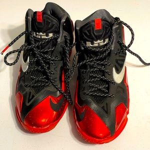 Lebron 11 Black and Red sneakers